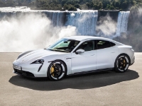 Фото Porsche Taycan I 
