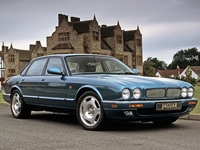 Фото Jaguar XJ II (X300) 