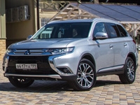 Фото Mitsubishi Outlander III Restyle2 