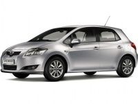 Фото Toyota Auris I 5D 