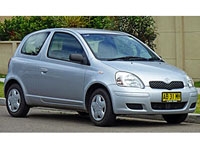 Фото Toyota Vitz II (XP90) 3D Правый руль